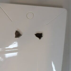 💥FREE w/Purchase Bell Pierced Earrings